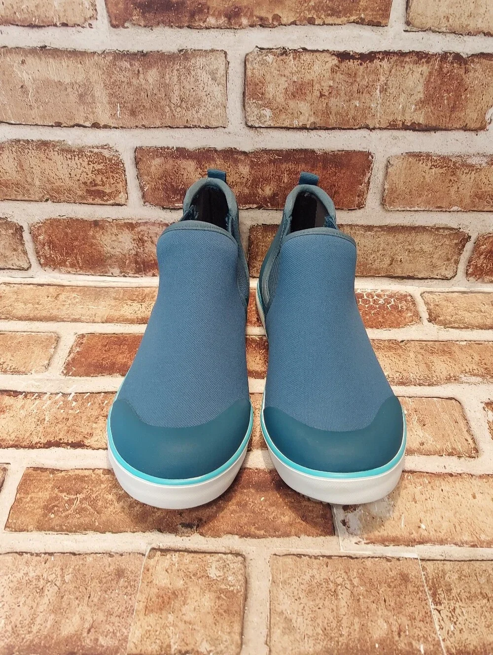Pre-owned BOGS Kicker Rain Chelsea Boots
